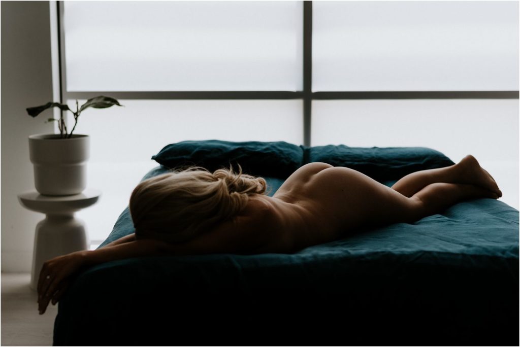 nude boudoir austin photographer