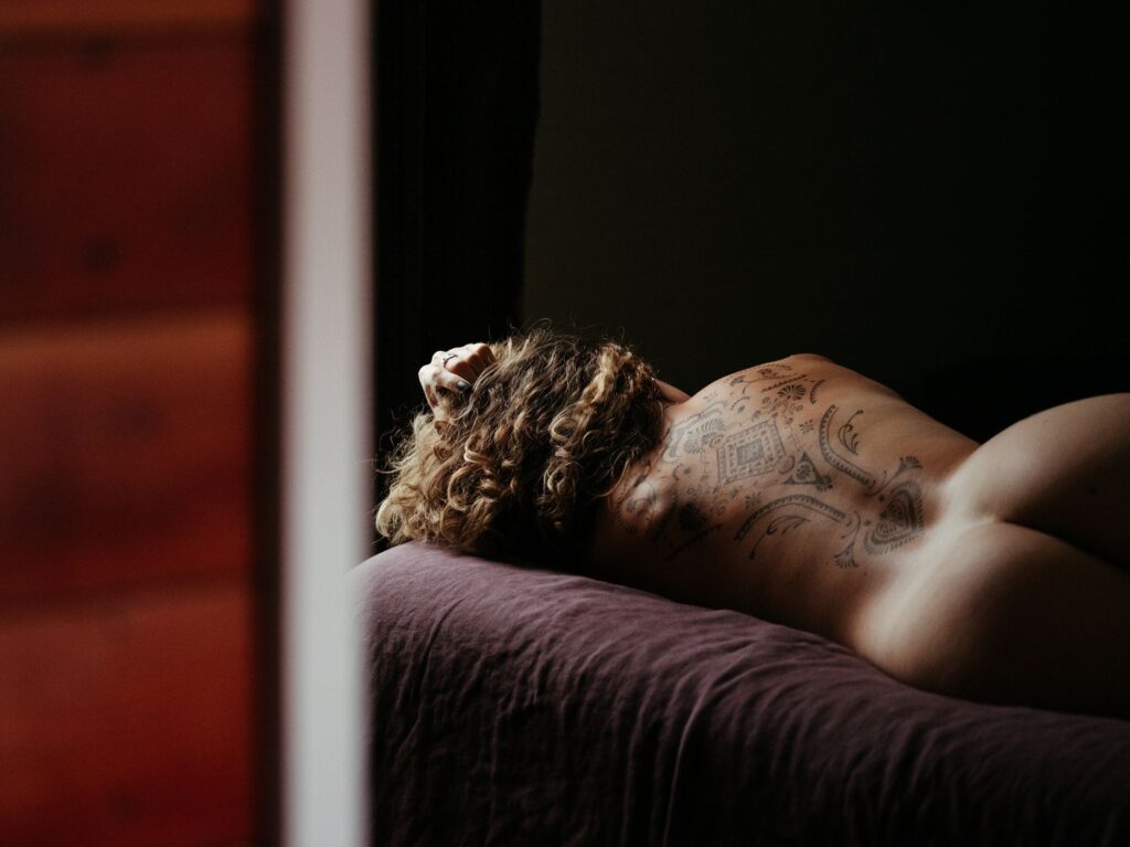 intimate austin boudoir photographer